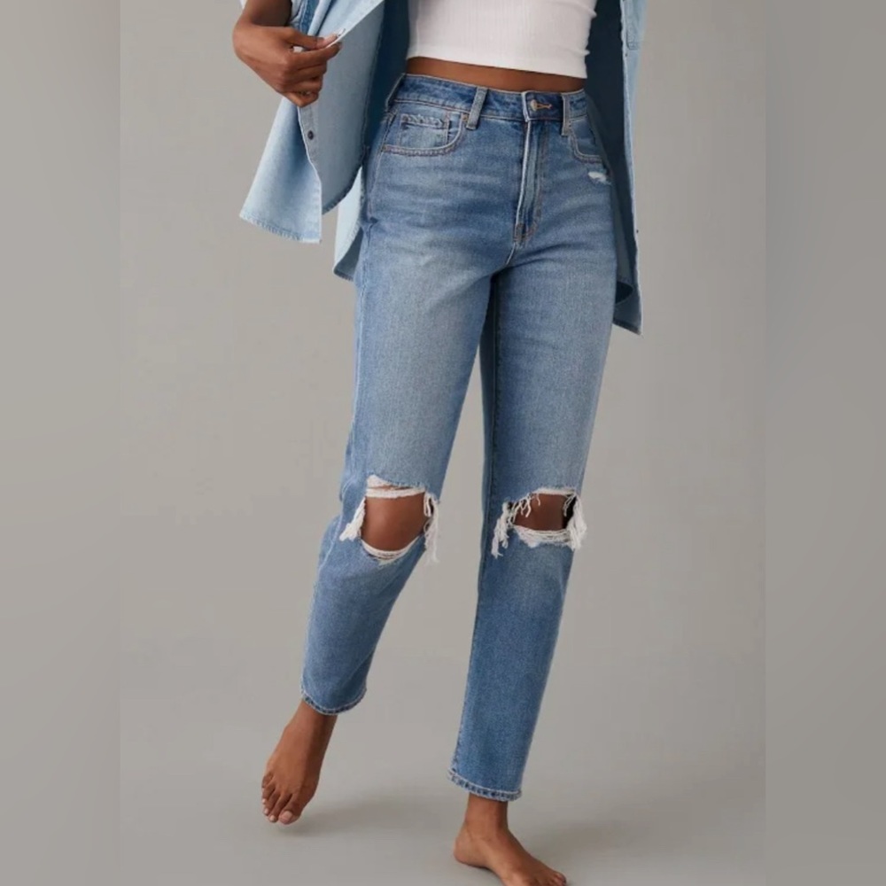 American Eagle Mom Jean Size 6